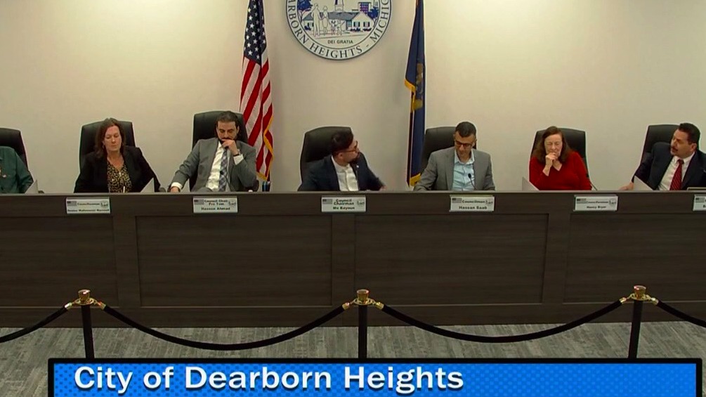 Dearborn Heights City Council, mayor disagree over 'no confidence' vote